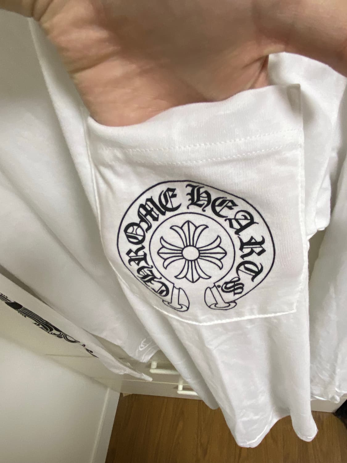 크롬하츠 홀스슈 플로랄 롱슬리브 사이즈 m (풀구성) 상품이미지3