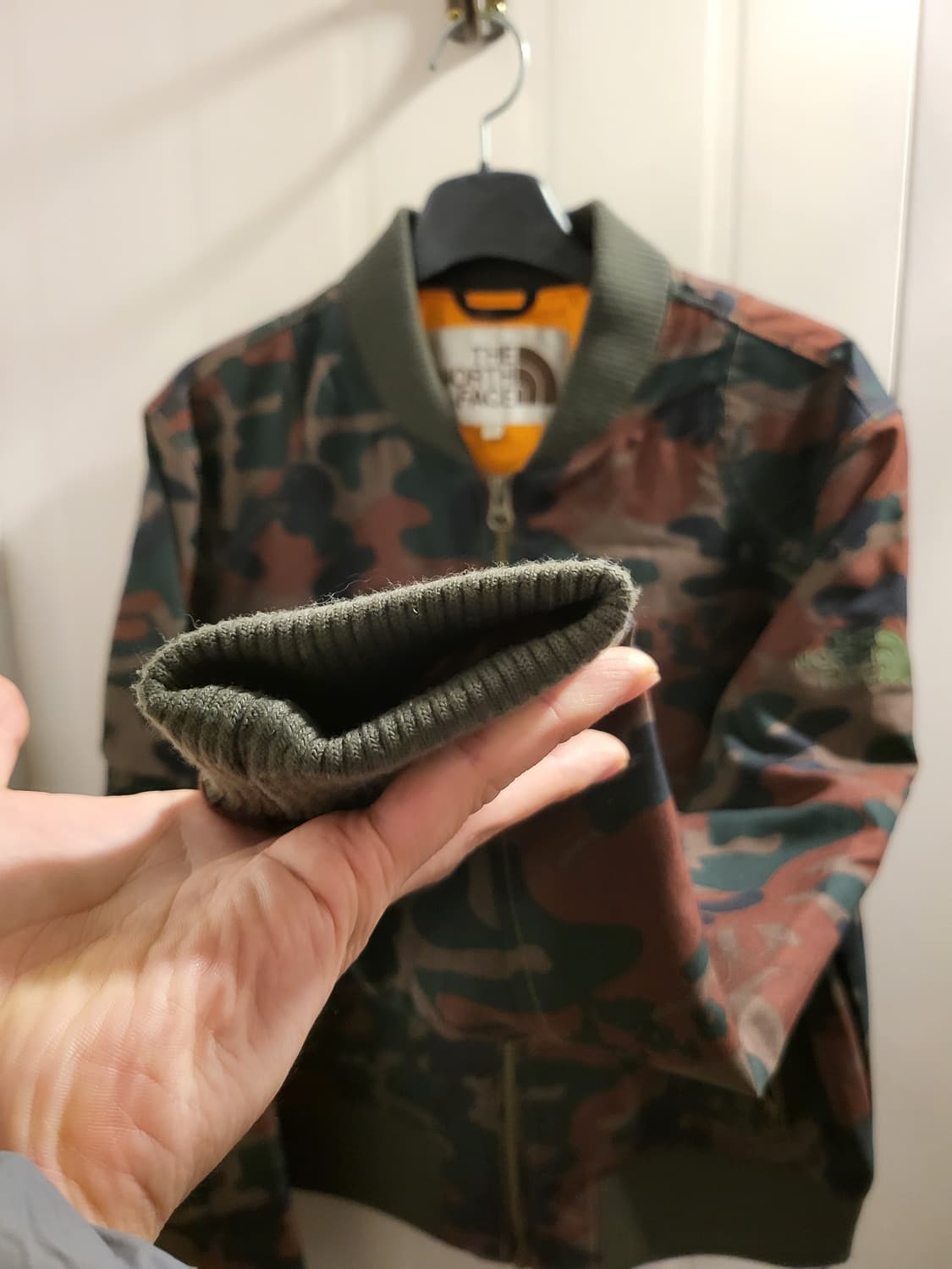 [85]노스페이스 카모 봄버 자켓  상품이미지4