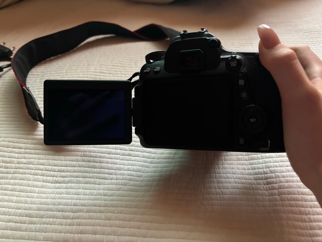 캐논 EOS 70D(18-55mm 렌즈/충전기 포함) 상품이미지4