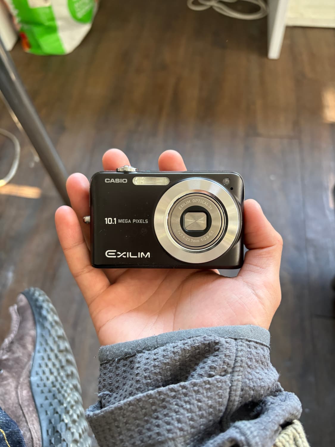 카시오 엑실림 ex z1050 디지털카메라 상품이미지1