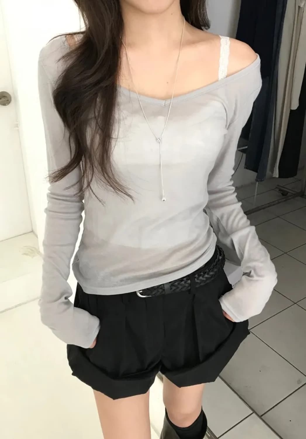 (새상품) 라이트그레이 슬림핏 브이넥 슬리브 상품이미지1