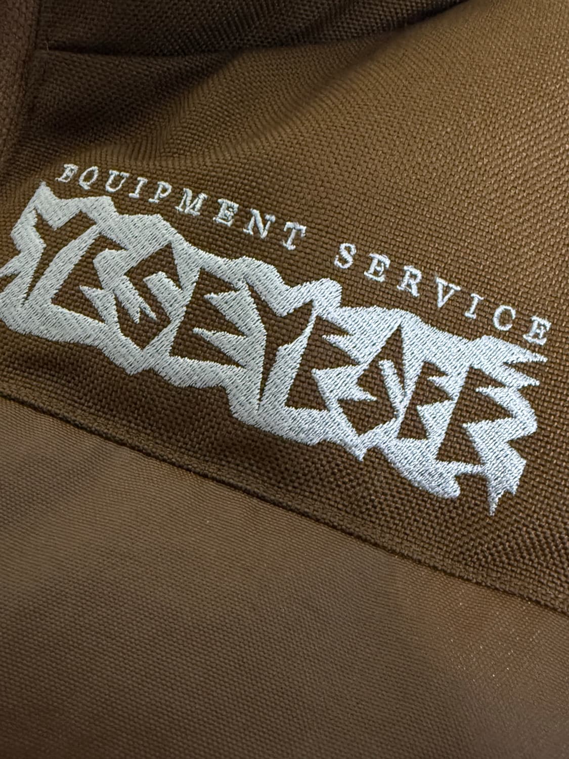 yeseyesee Hoolignas Down Vest Brown 상품이미지3