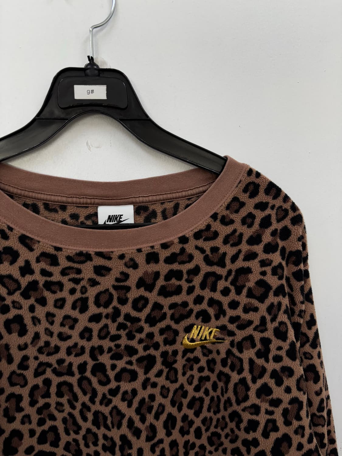 나이키 레오파드 우먼 후리스 맨투맨 상품이미지3