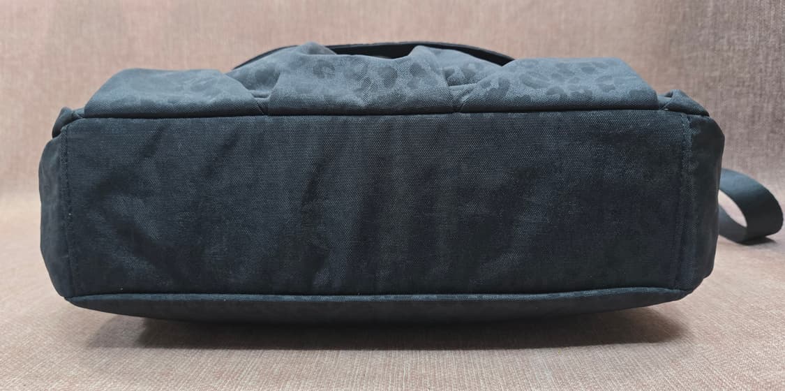 베가리니 대형 크로스바디 백 상품이미지4