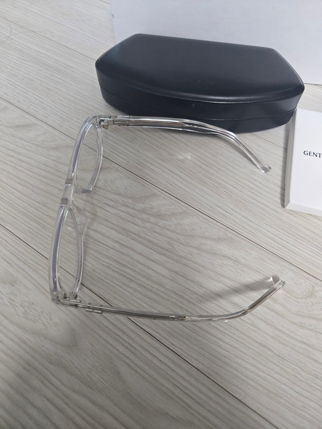 젠틀몬스터 오아C1 안경 상품이미지4