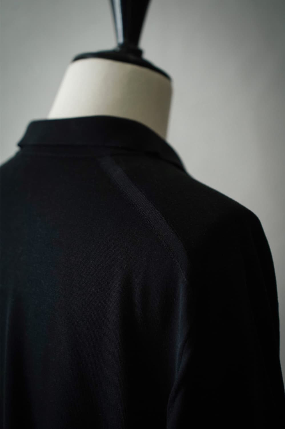 (1)HERILL SILK POLO 반팔티 블랙 상품이미지4