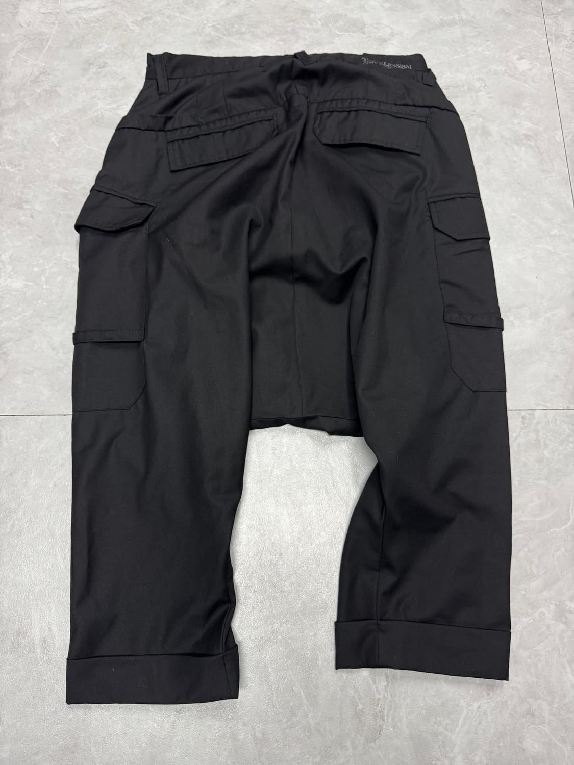 러브리스즘 상품이미지2