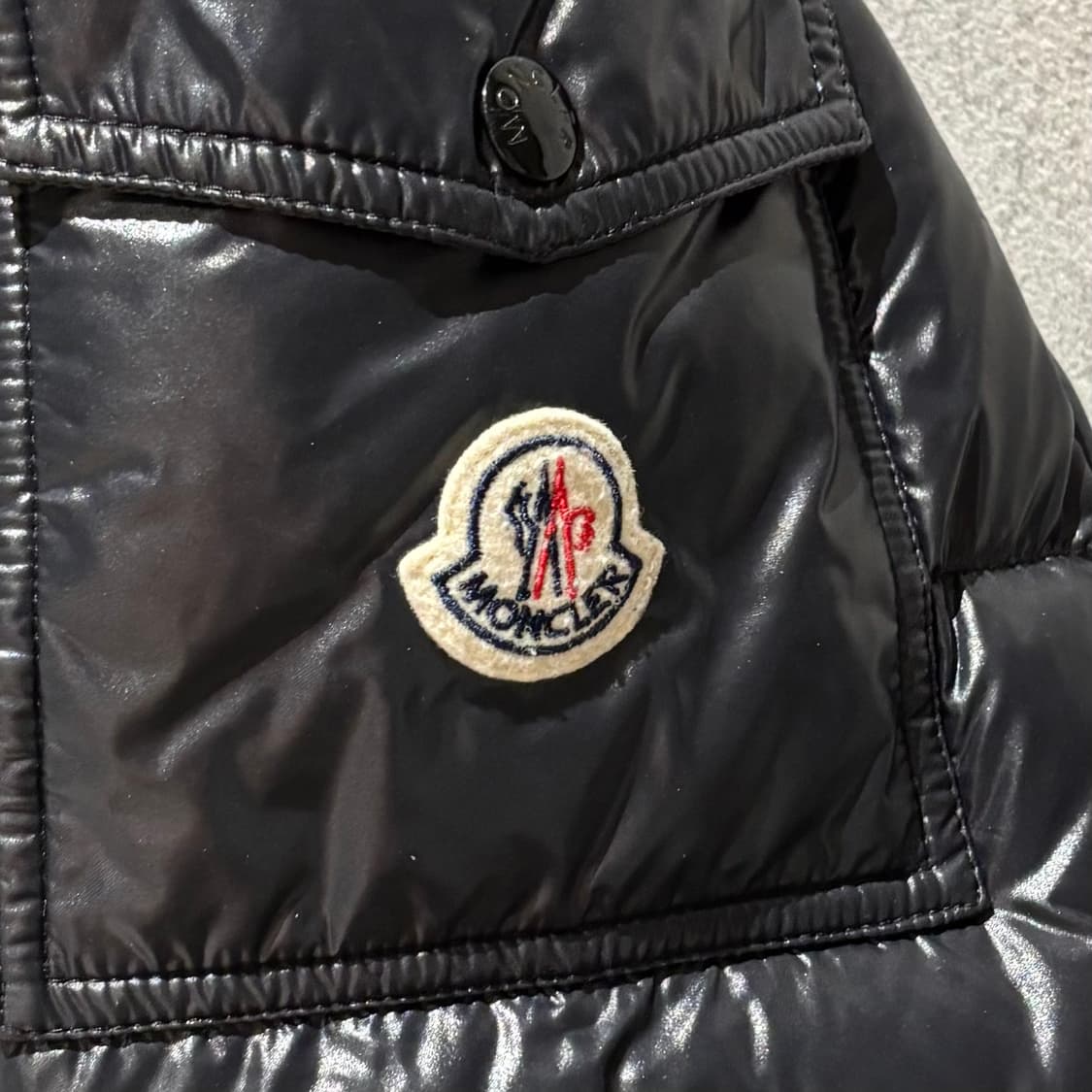 A+ / 4 (105) 몽클레어 마야 숏패딩 블랙 상품이미지2