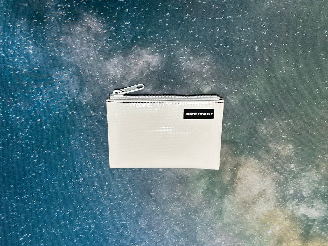 (NEW) 프라이탁 새상품 올화이트 카드지갑 블레어 상품이미지1