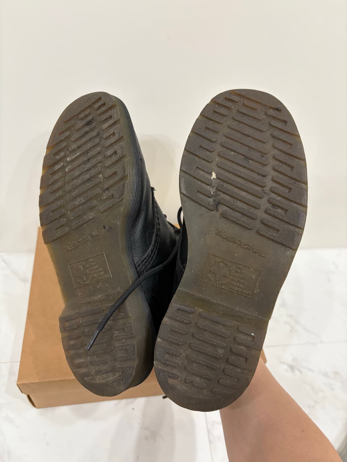 dr.martens 6홀 boots  상품이미지5