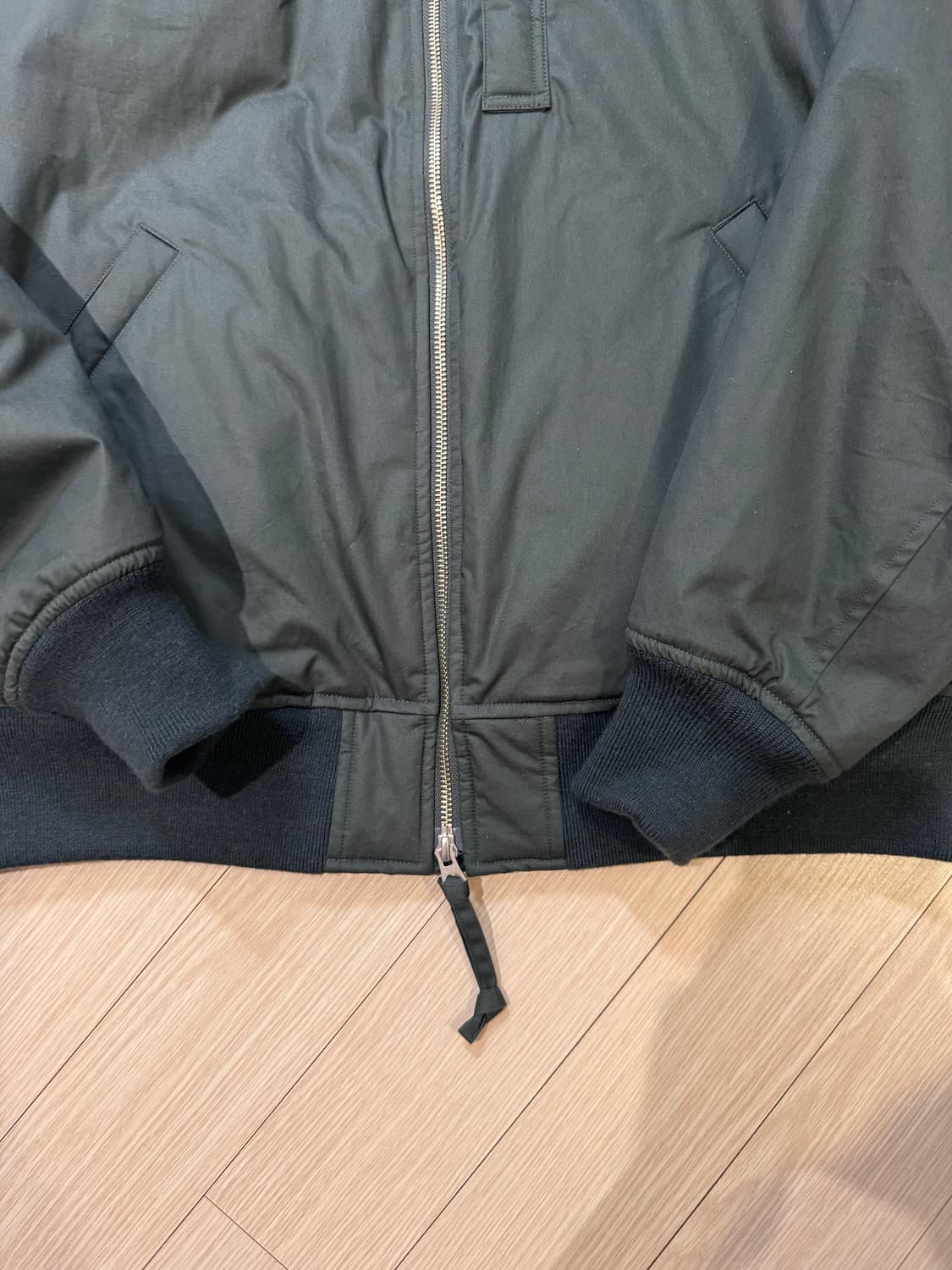 나나미카 인슐레이션 바시티 자켓 모스그린 상품이미지4