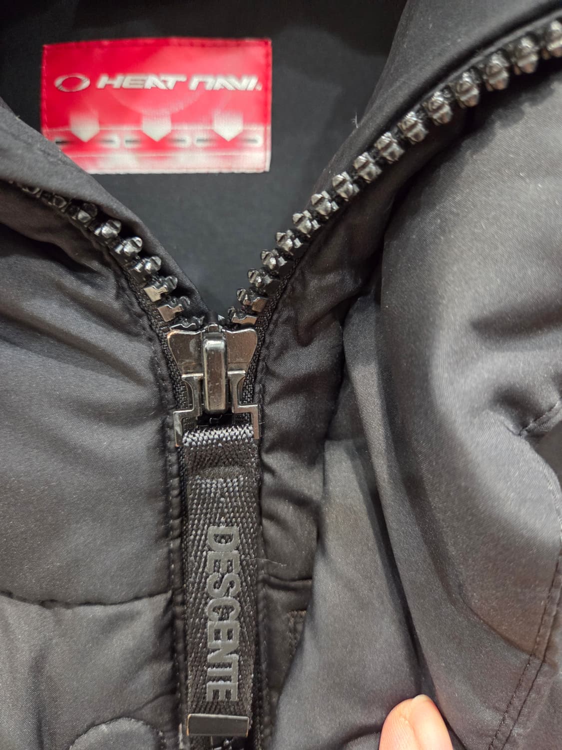 데상트 HEAT NAVI 구스 롱패딩(XL) 상품이미지5