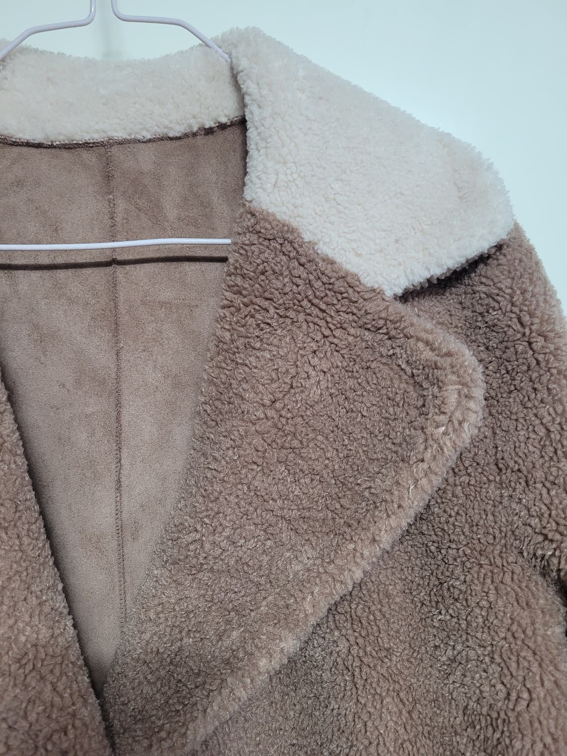 쥬시쥬디 양면 뽀글이 무스탕 상품이미지6