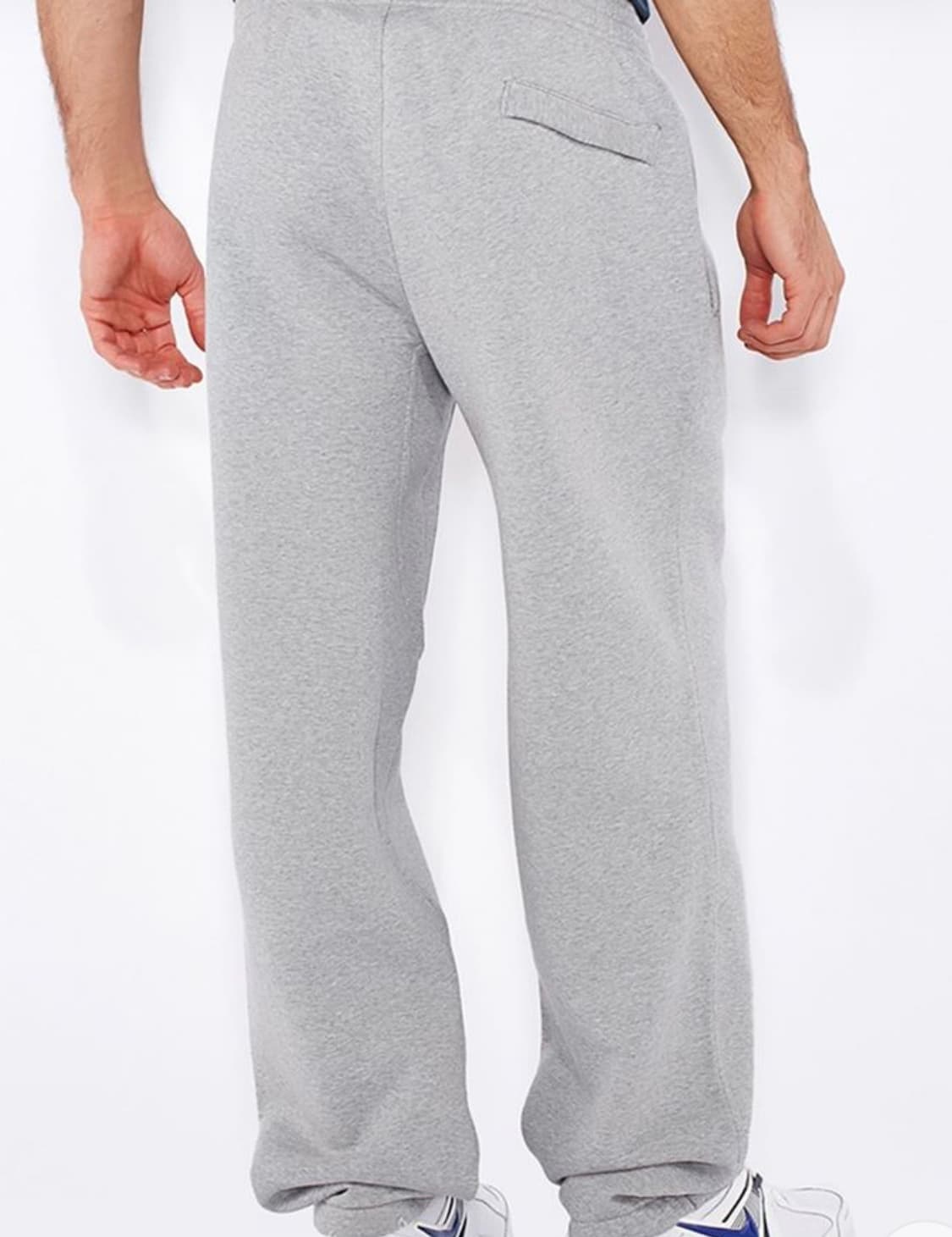 01-826425-063-나이키-스우시커프드팬츠-그레이 상품이미지3