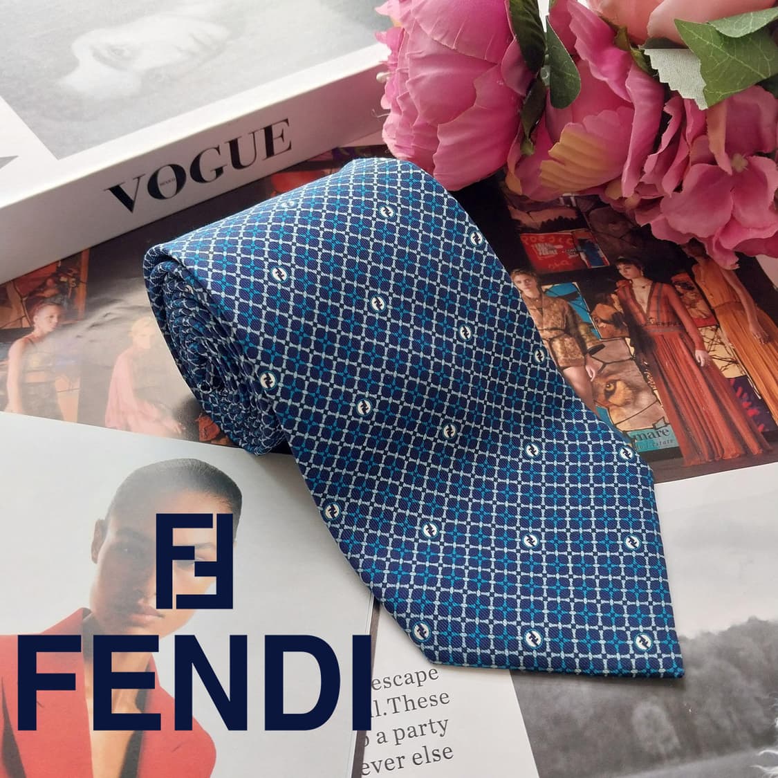 펜디 실크 네이비 로고 패턴 넥타이 8.9cm A~B등급 K2560 상품이미지1
