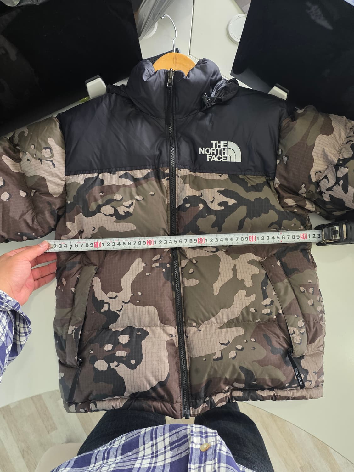 노스페이스 눕시 카모 패딩 S 상품이미지9