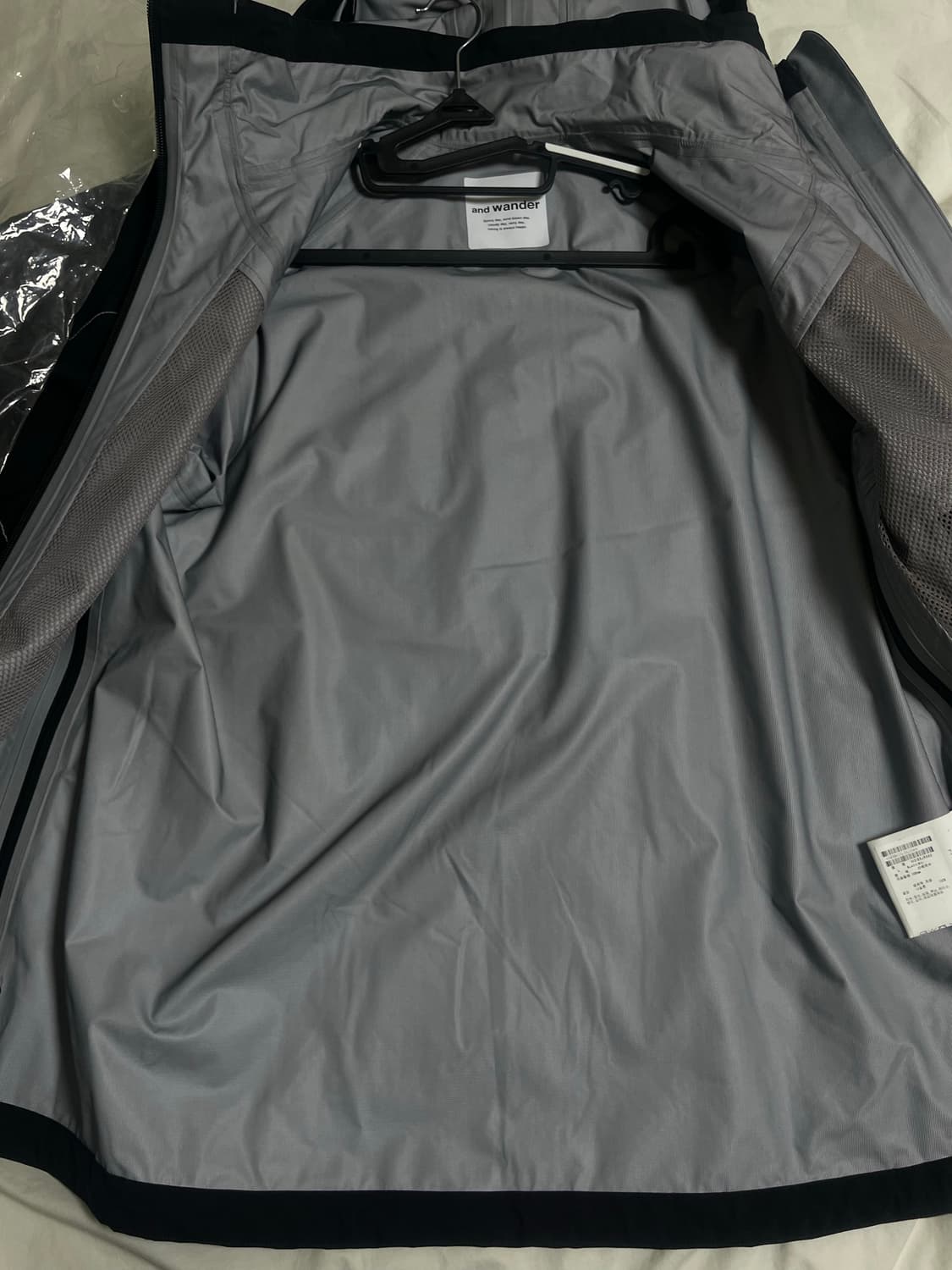 앤드원더 퍼텍스 쉴드 자켓 블랙 L 상품이미지2