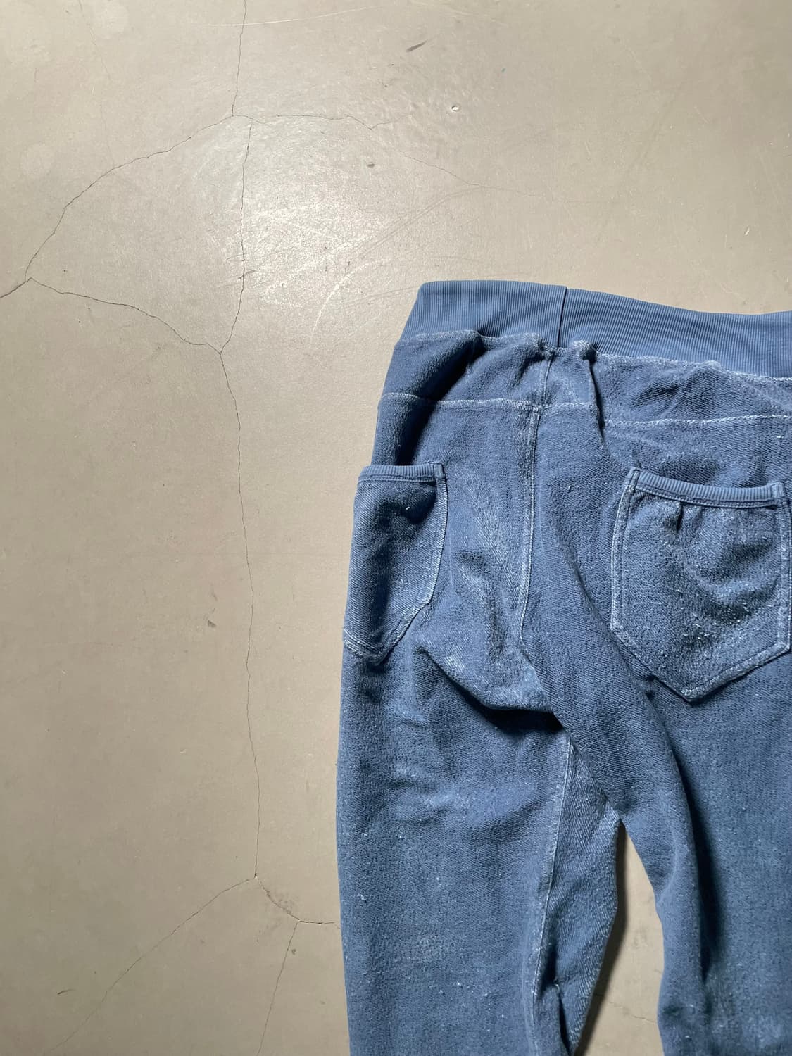 KZ Atelier Distressed Sweat Pants 상품이미지5