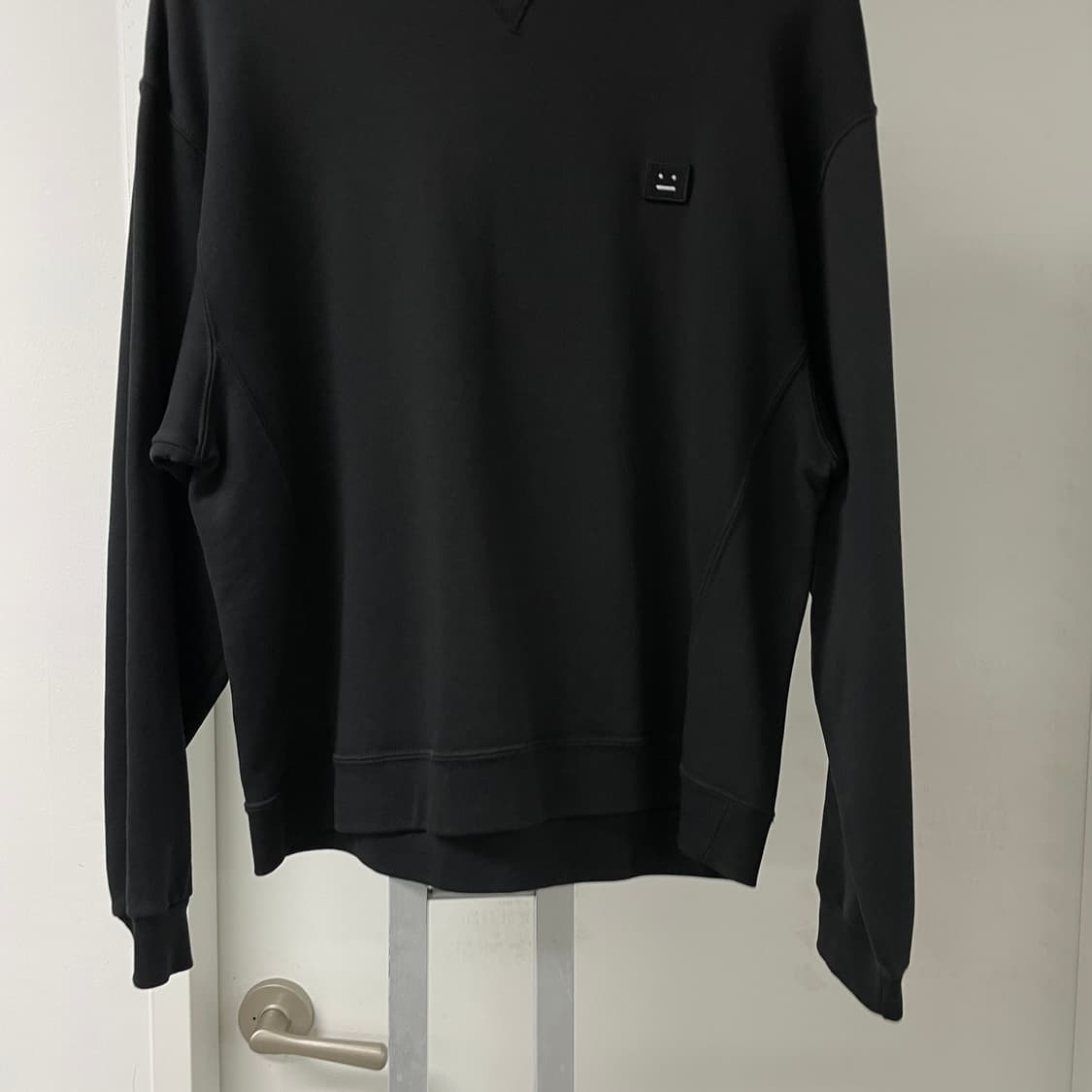 아크네스튜디오 블랙 맨투맨 XXS 상품이미지3