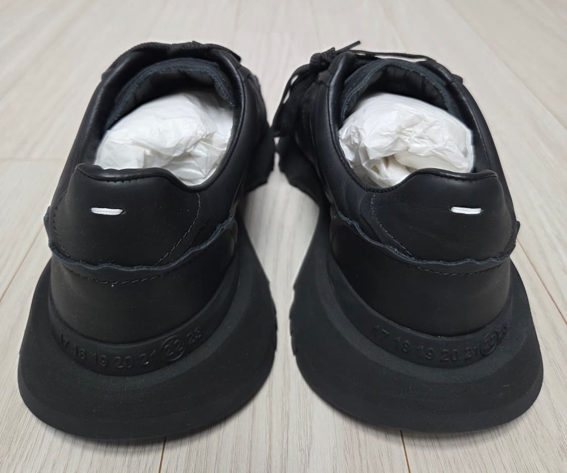 마르지엘라 러너 오버솔 상품이미지3