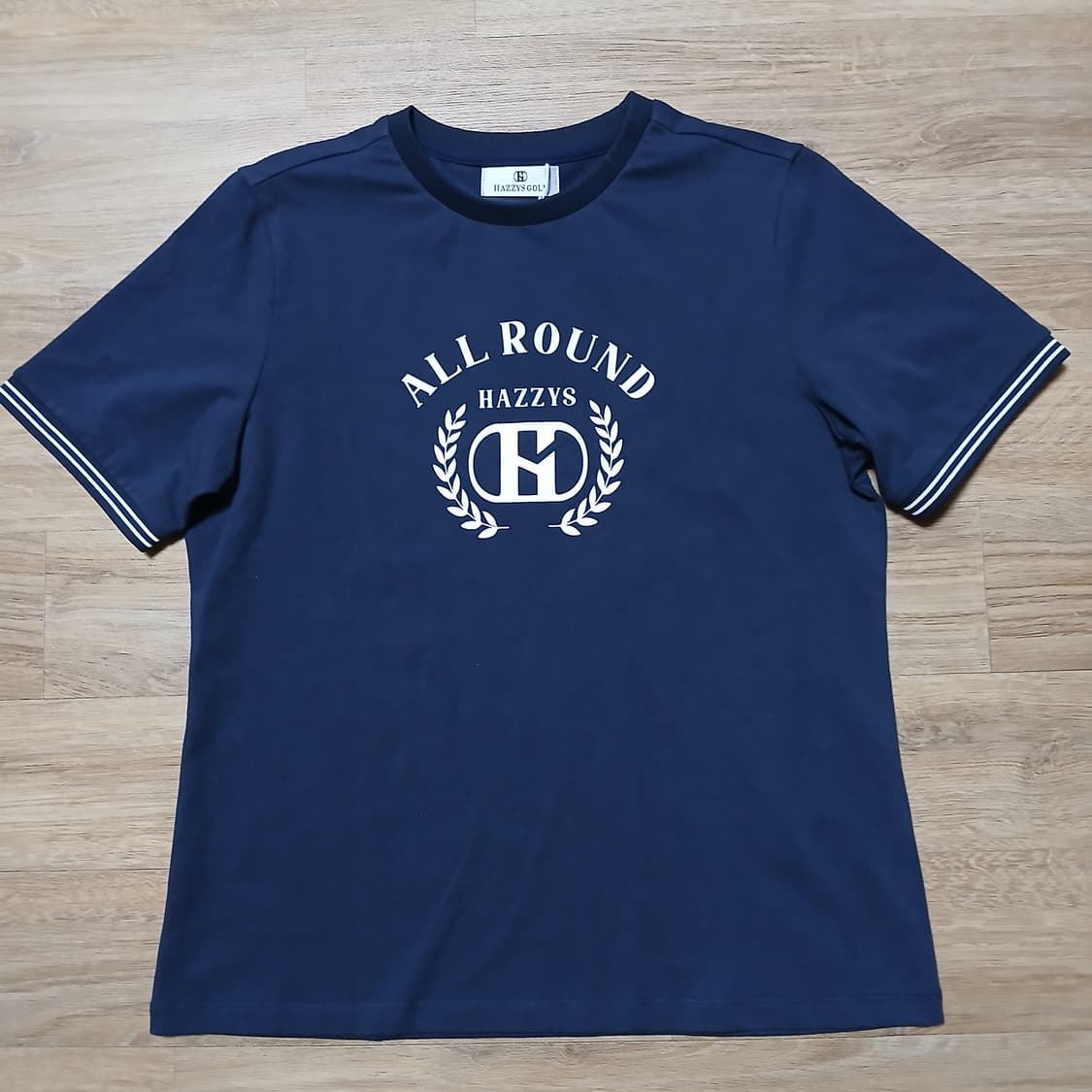 택붙은 미사용 hazzys 헤지스 월계수 골프 여성 반팔티 상품이미지3
