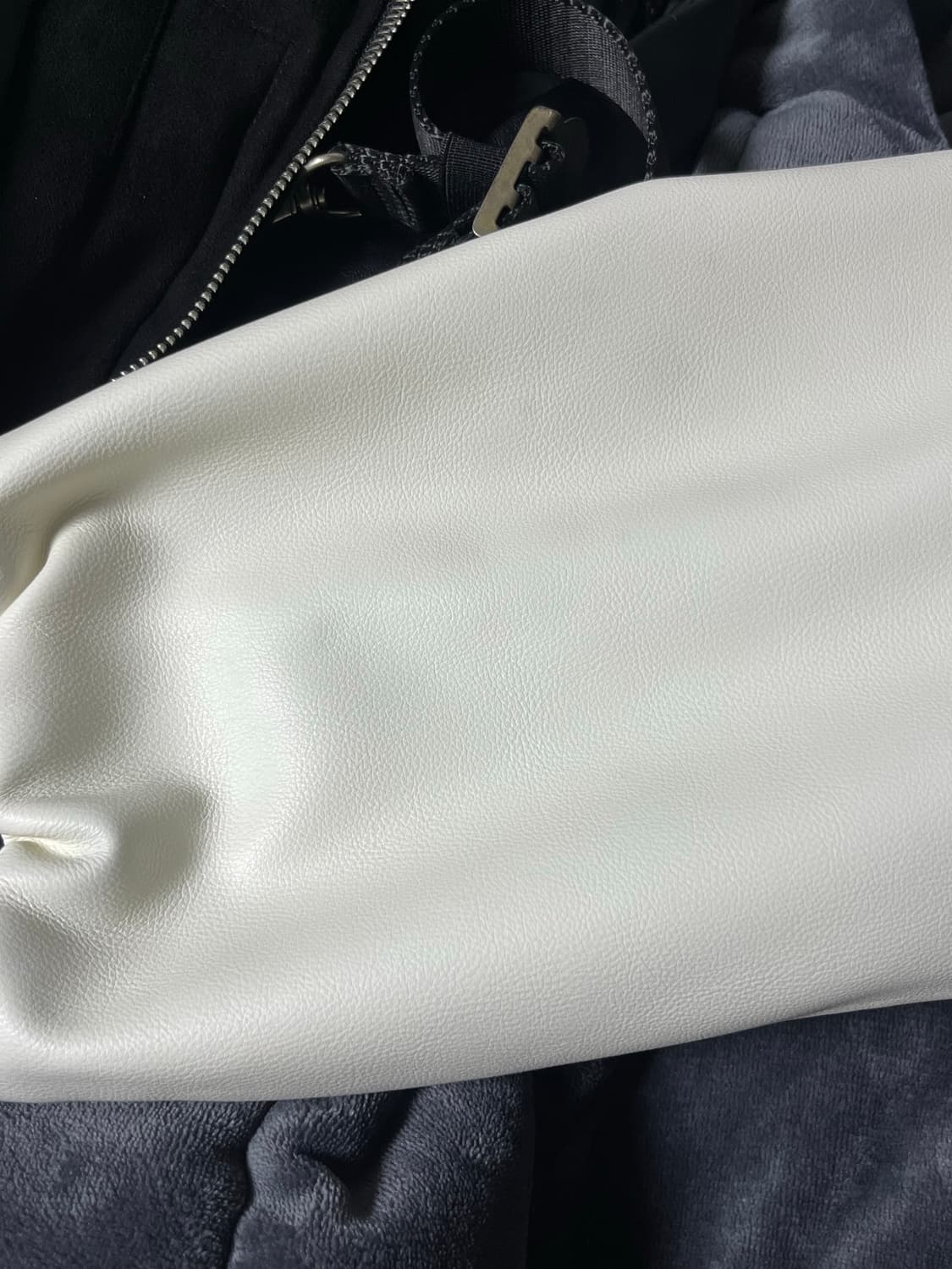 더바이닐하우스 바시티 네이비 m 상품이미지4