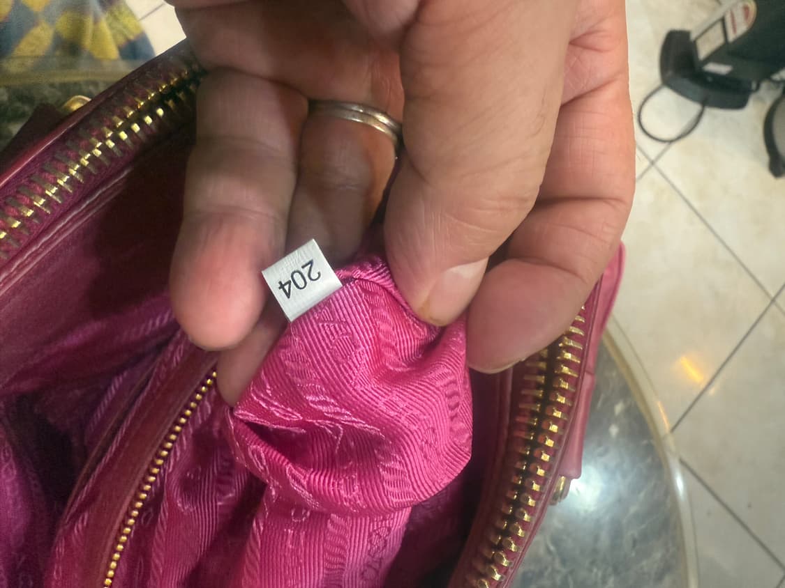 정품 프라다 비텔로 샤인 2way백 팝니다 상품이미지9