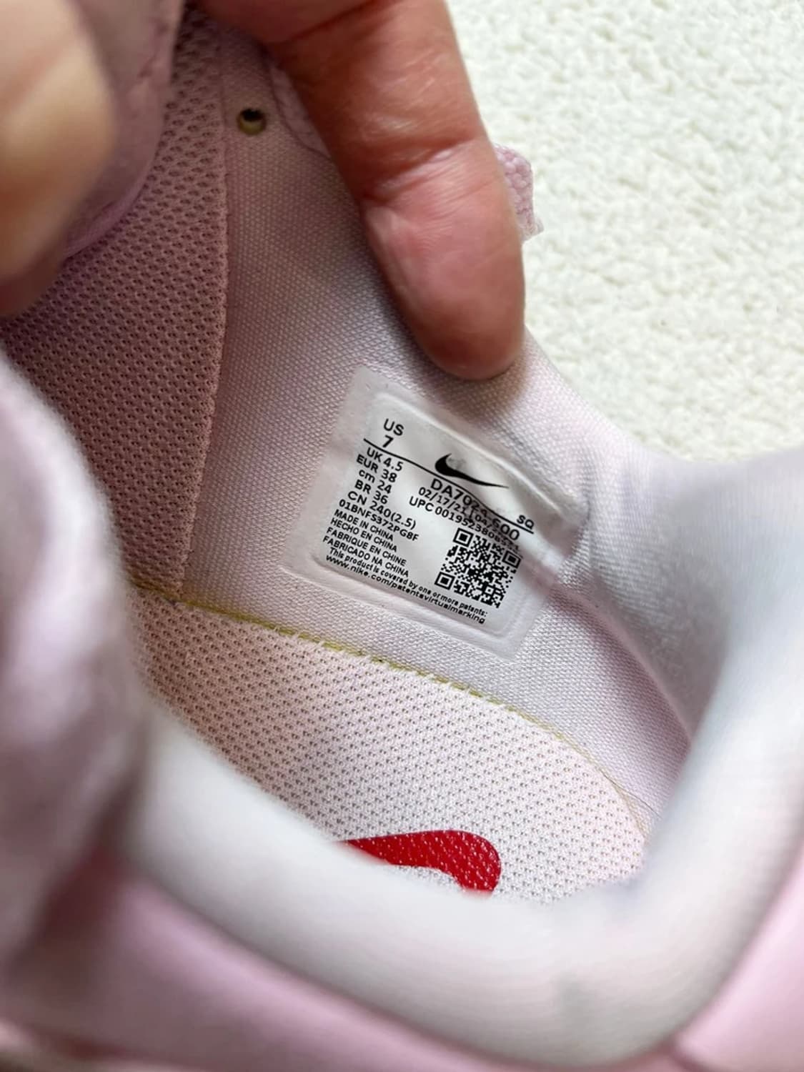 나이키 에어 포스 1 폰탄카 핑크 폼 스니커즈 A1786 상품이미지10