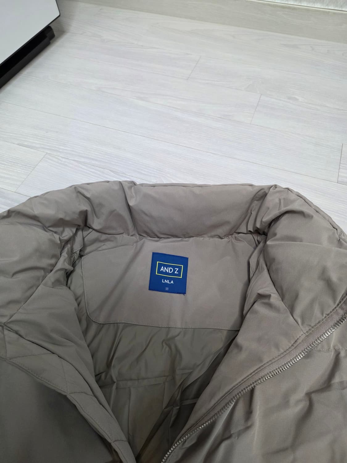 AND Z 패딩 점퍼 베이지 105 사이즈 상품이미지3