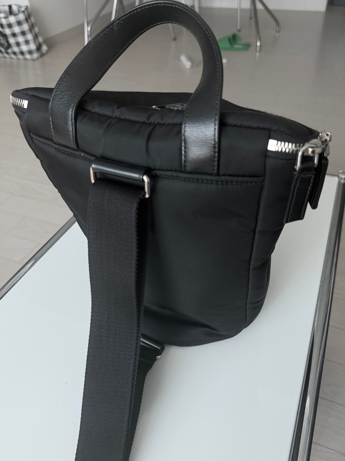 Prada Re-Nylon 슬링.탑핸들백. 상품이미지4