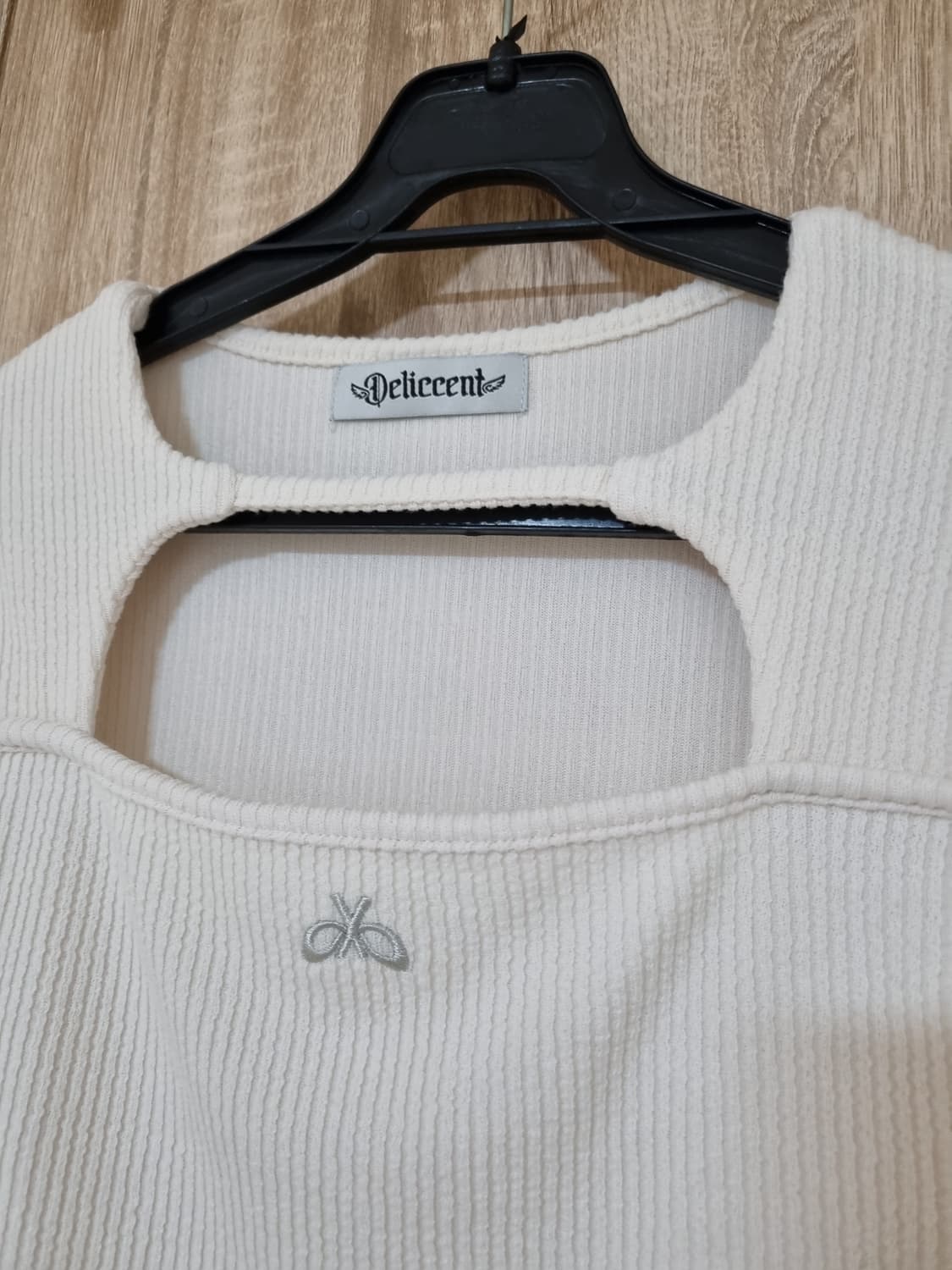 델리센트 골지 긴팔 티셔츠 상품이미지3