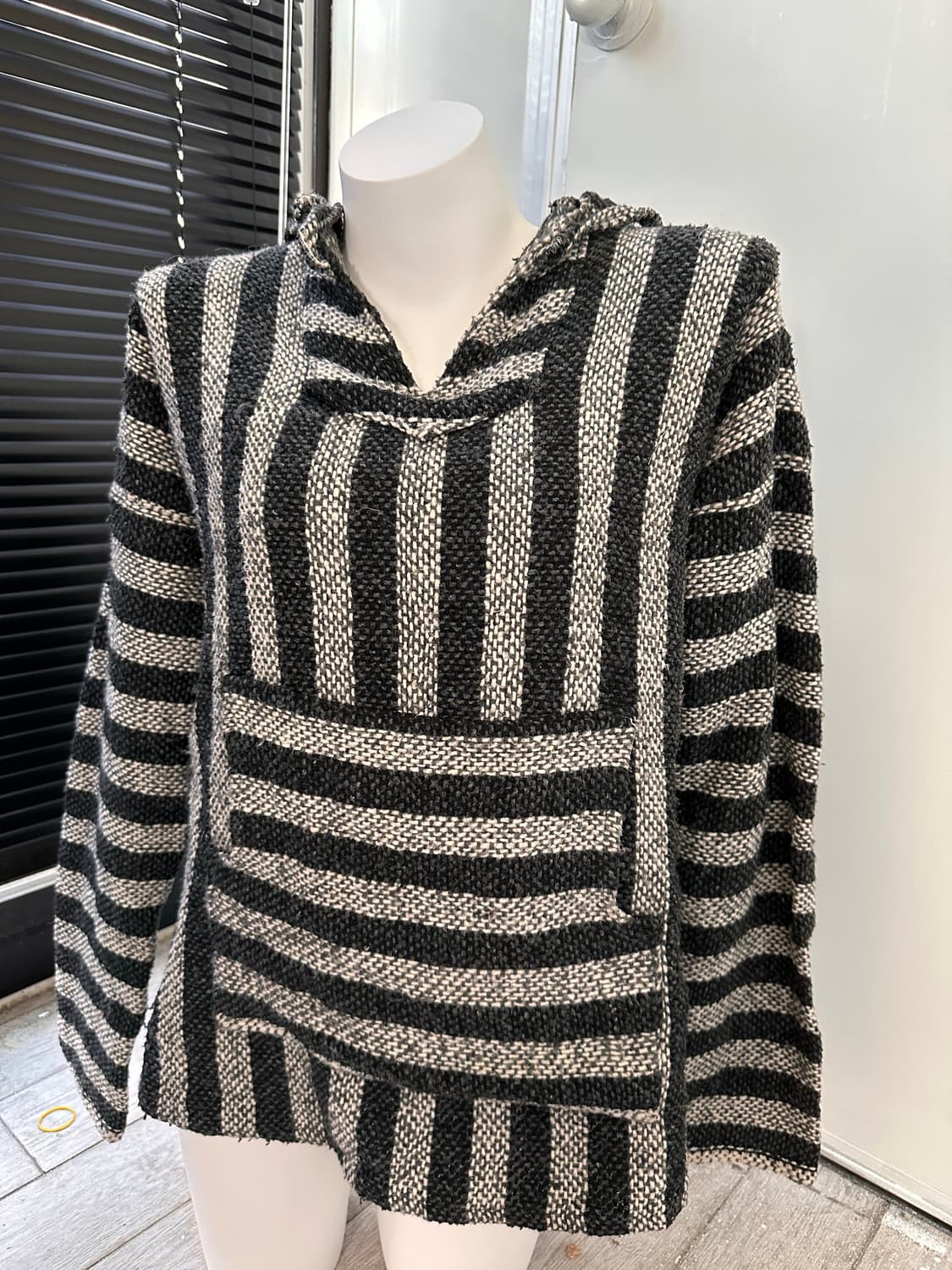 mexican hood black & gray 상품이미지5