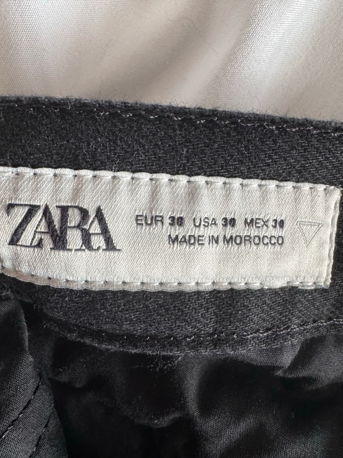 [30] 자라 와이드핏 데님 카고 팬츠 상품이미지5