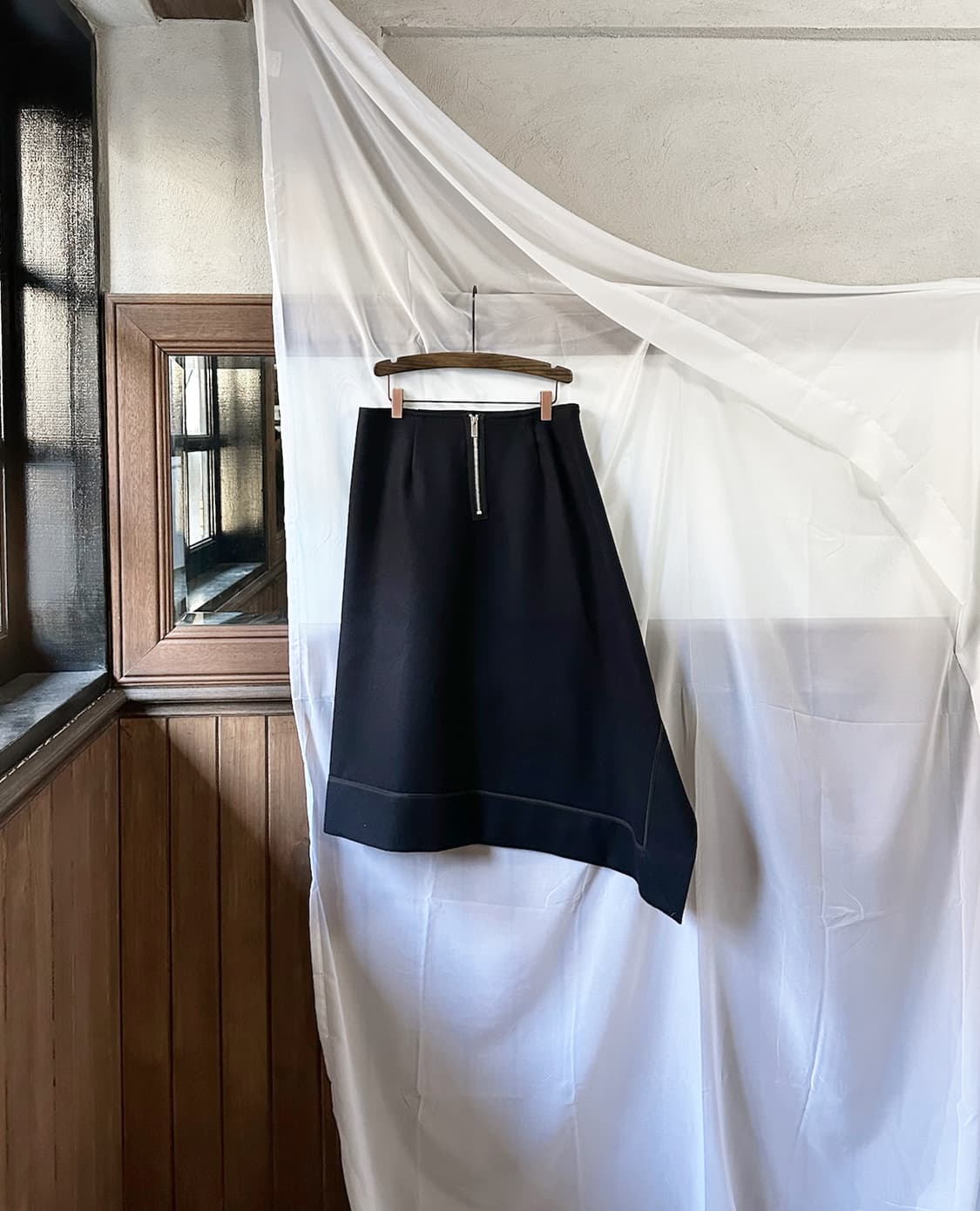 SACAI navy wool cross skirt 상품이미지7