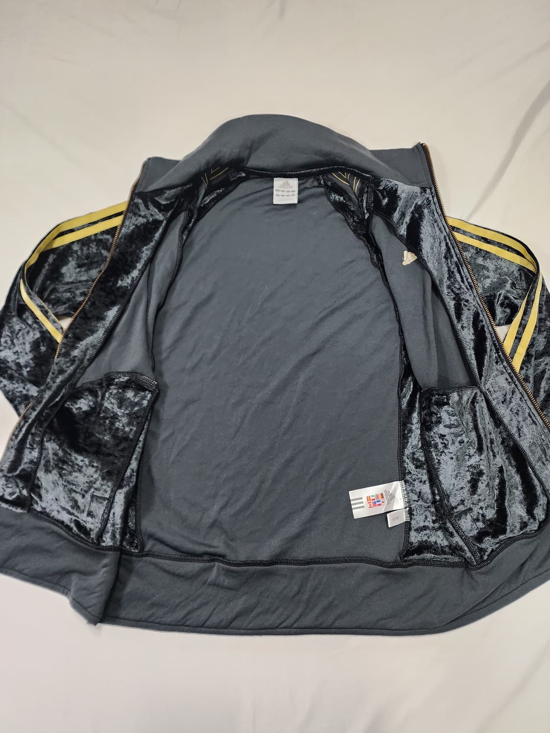 아디다스 일본 벨벳 트랙탑 검골 희귀 져지 상품이미지4