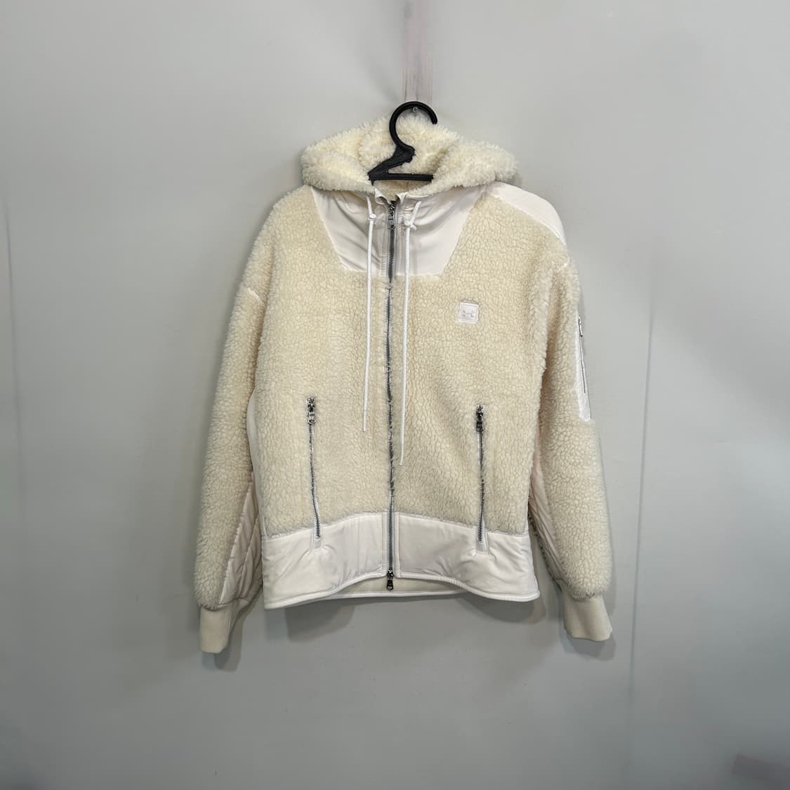 언더아머 여성 후리스 쉐르파 자켓 S  상품이미지1