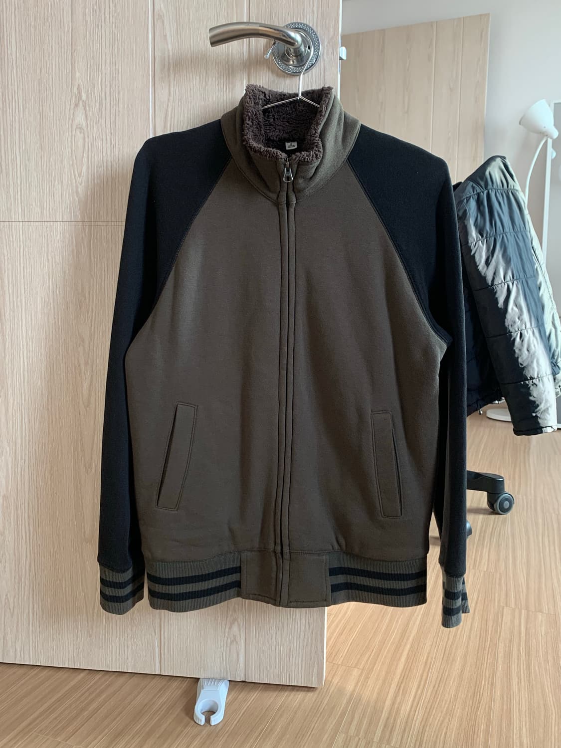 유니클로 나그랑 보아털 집업 상품이미지1