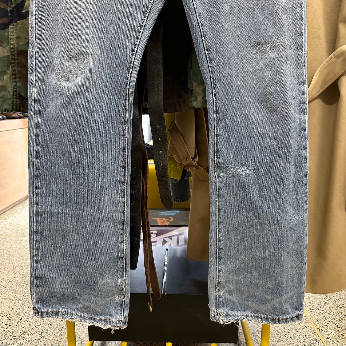 10‘s 리바이스 517 연청 디스트로이드 상품이미지3