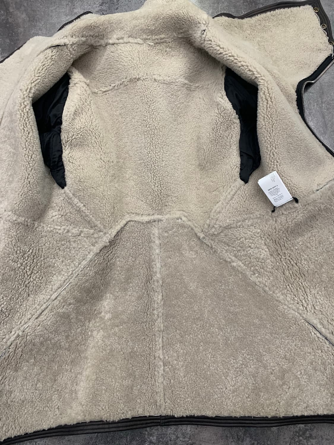 릭 오웬스 SPHINX F/W 15 코트(시어링)48사이즈-해외발송 상품이미지8