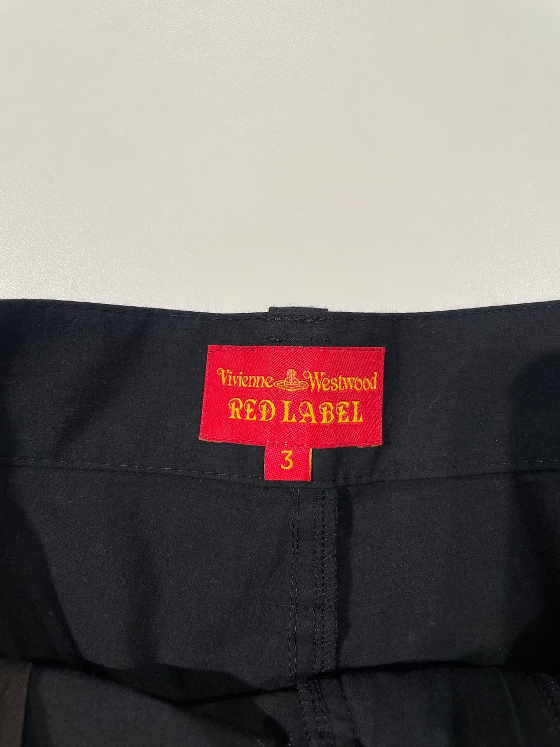 비비안 웨스트우드 레드라벨 블랙 백 포켓 코튼 하프 팬츠 상품이미지7