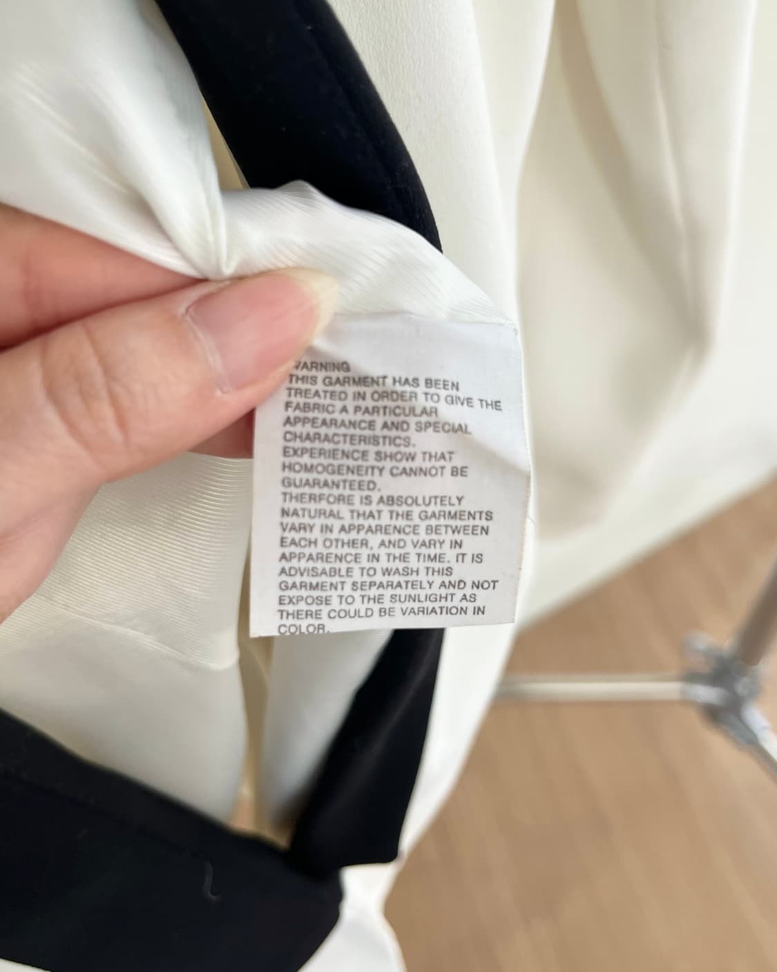 메종 마르지엘라 화이트 턱시도 블레이저 상품이미지9