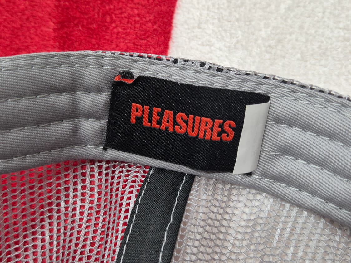 PLEASURES 플레져스 펑크 트러커 메쉬 캡 상품이미지4