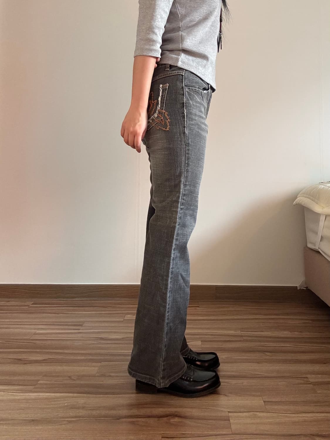 자수 데님 부츠컷 팬츠 상품이미지4