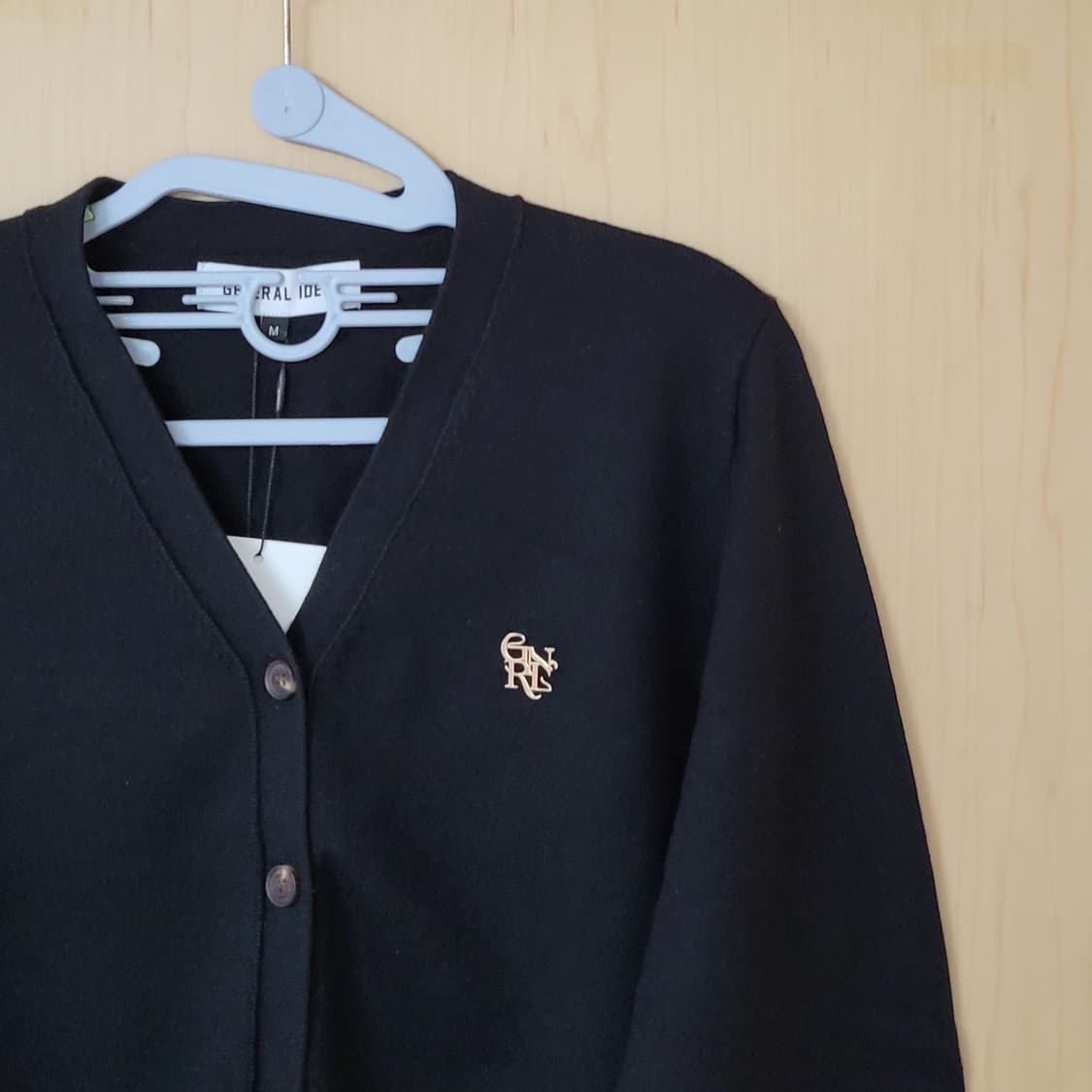 택달린새상품) 제너럴아이디어 GNRL 에센셜 가디건 블랙 m 상품이미지4