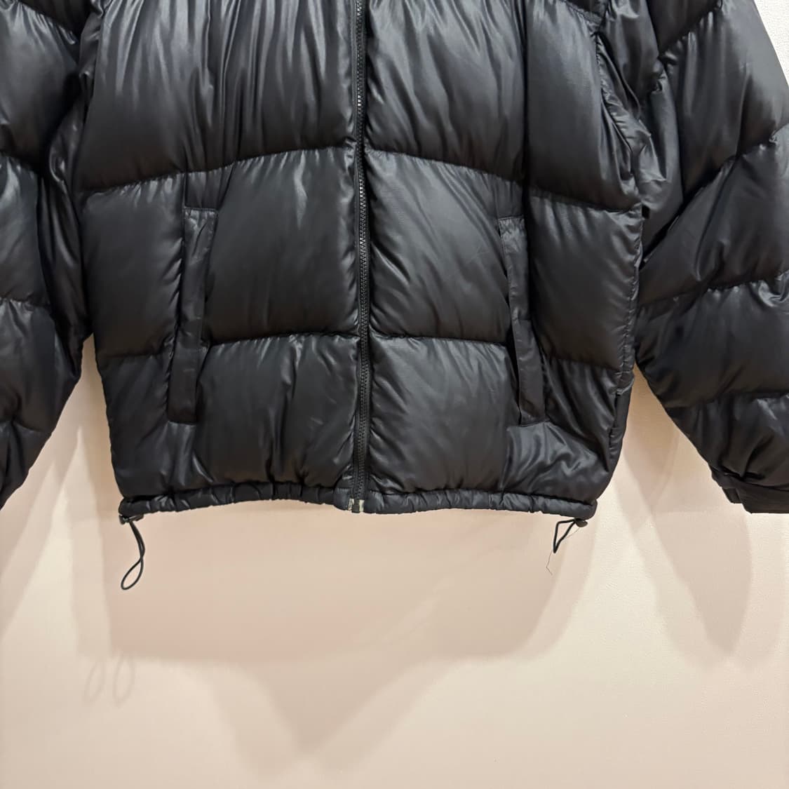 해외판 정품 노스페이스 눕시 700 패딩 블랙 L 상품이미지3