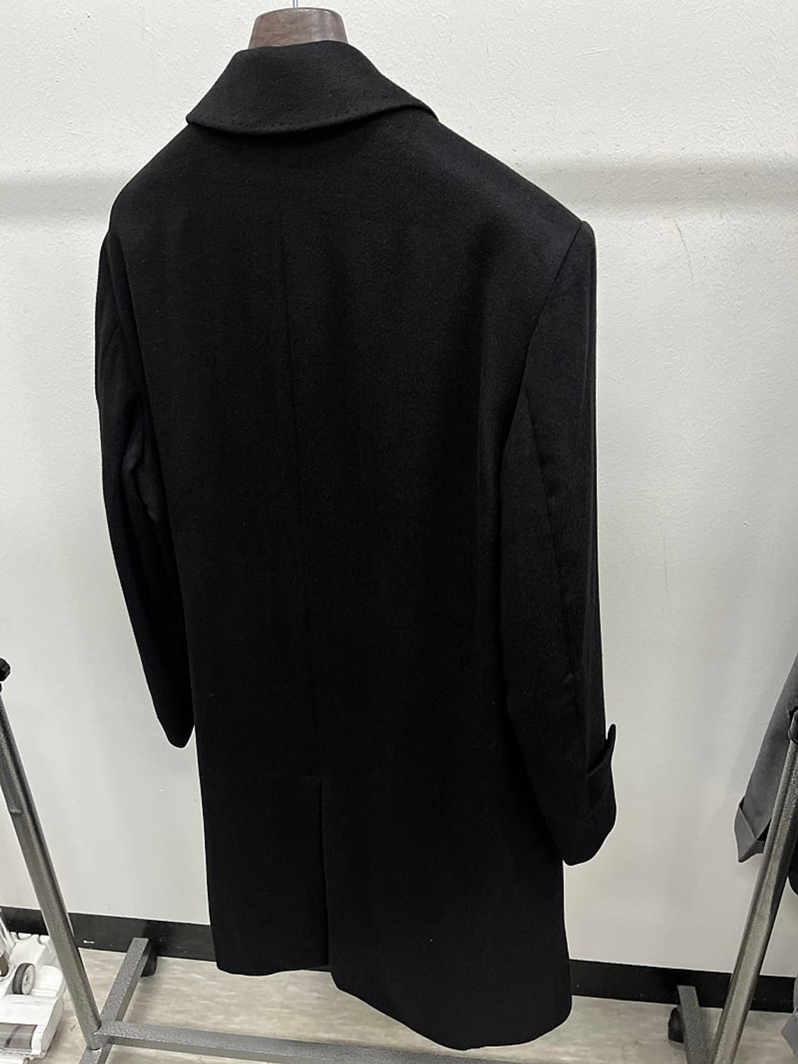 105) 지방시 캐시미어100% 발마칸 코트  상품이미지7