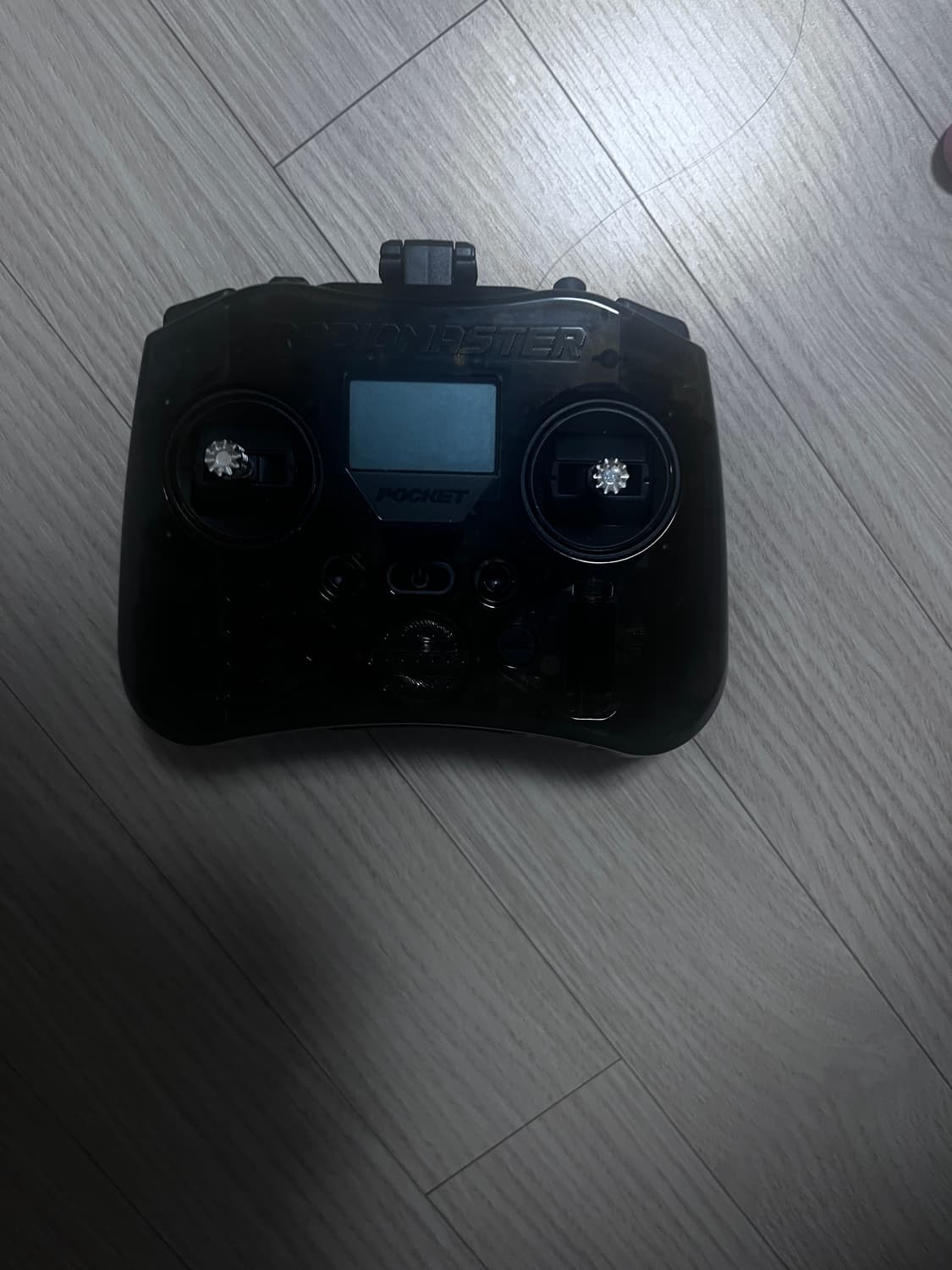 라디오마스터 조종기 상품이미지1