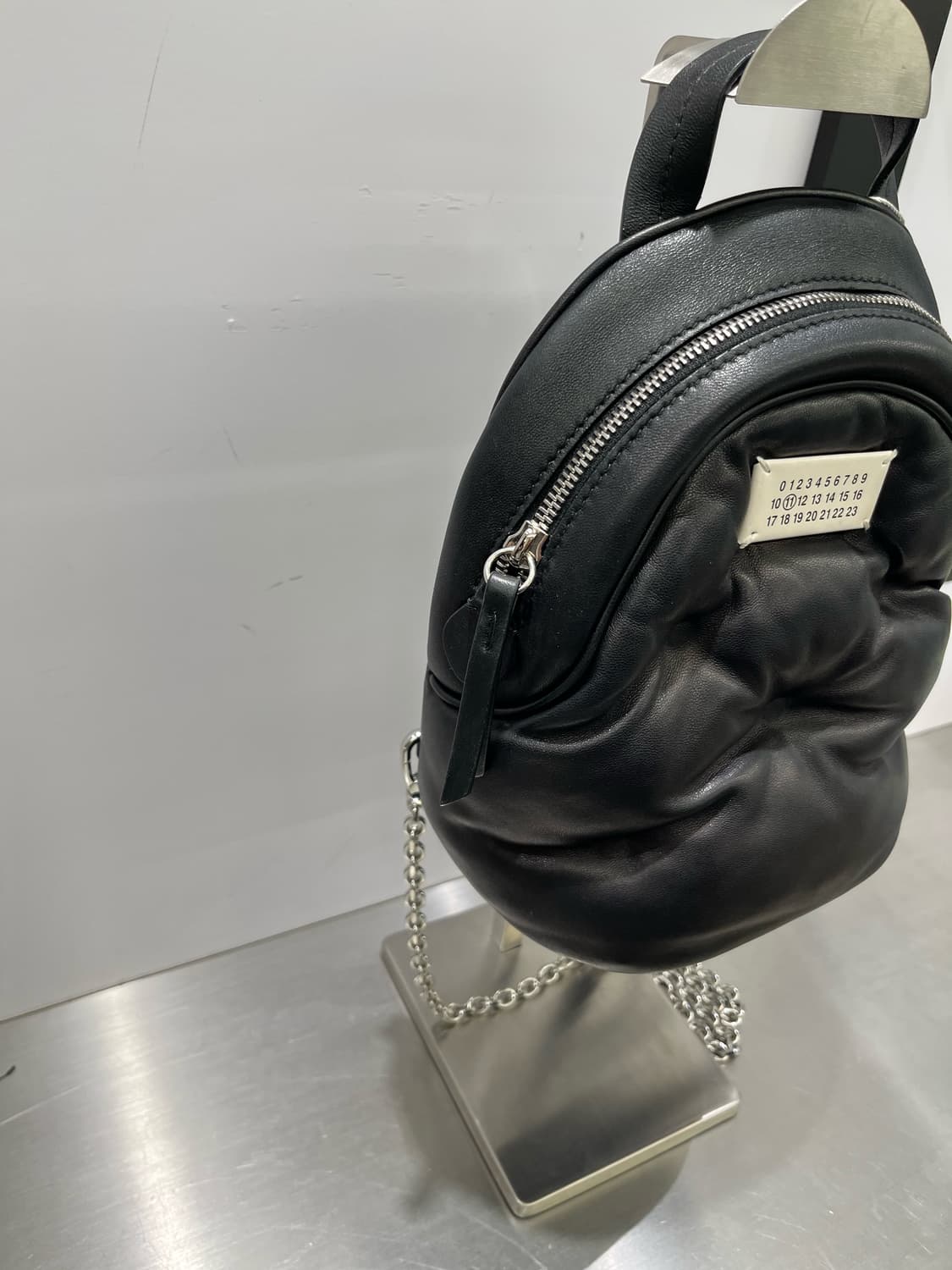 메종마르지엘라 글램슬램 미니백팩 상품이미지3