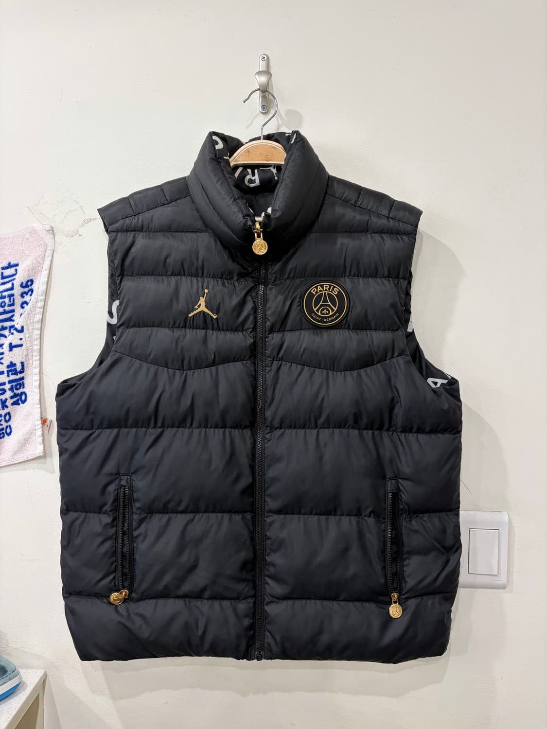 나이키조던 FW20 파리생제르망 패딩조끼 베스트 상품이미지1