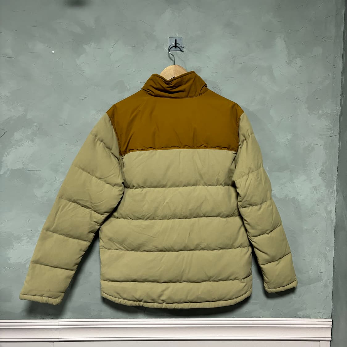 파타고니아 구스다운 패딩 베이지 브라운 상품이미지5